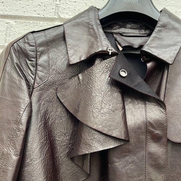 Woman’s Porsche design leather motor jacket - Picture 6 of 16